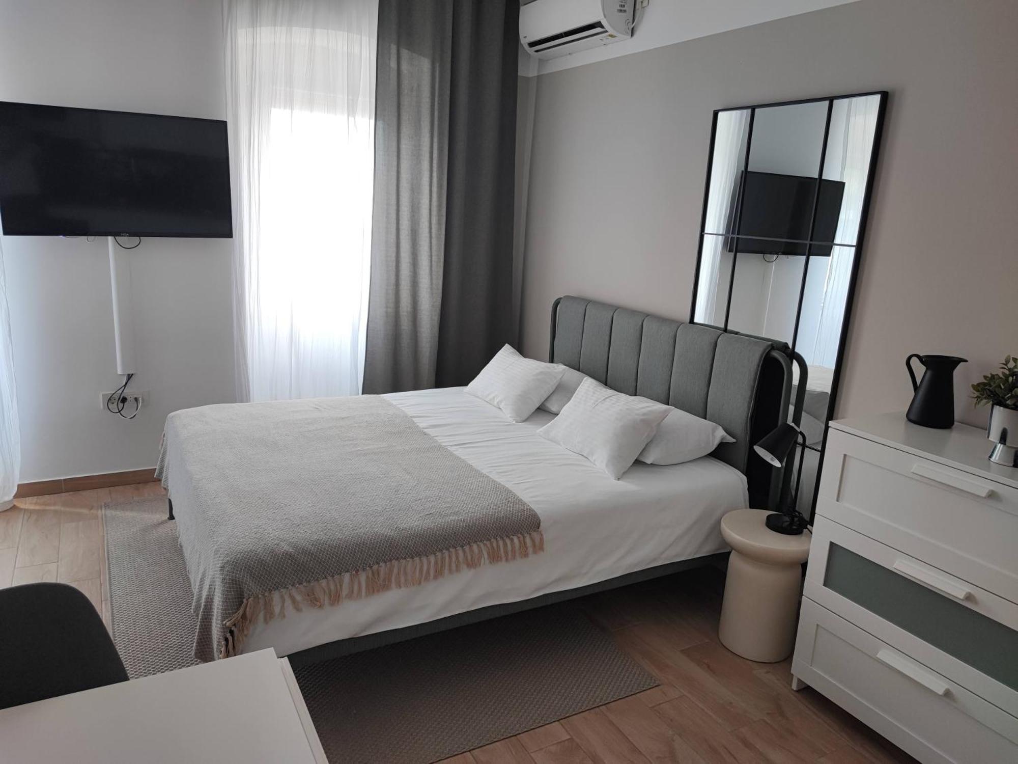Agostini - Self Check-In Studios - Free Gated Parking On Site Rijeka Exterior photo